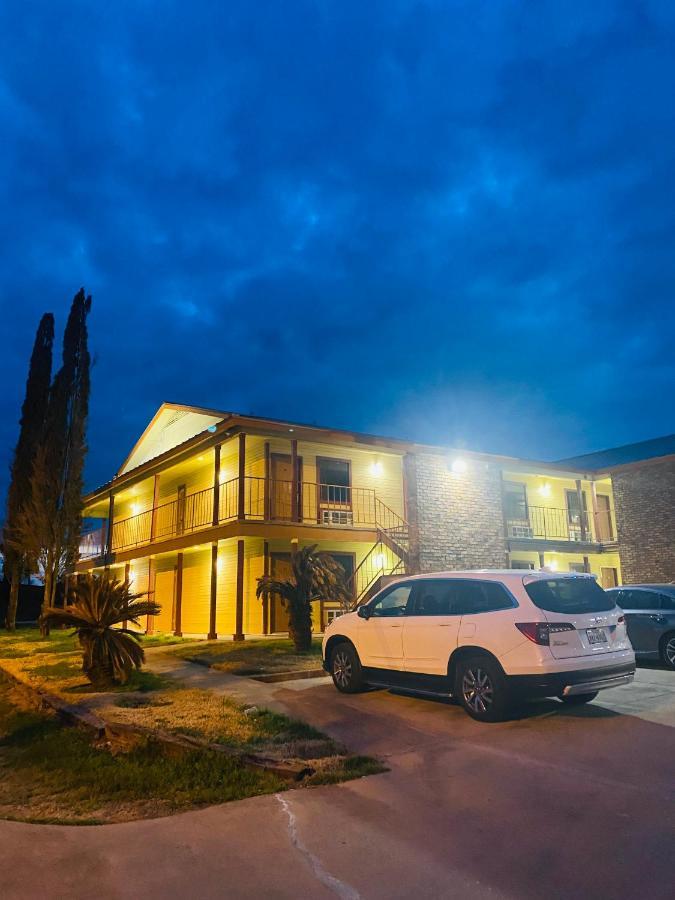 Luling Coachway Inn מראה חיצוני תמונה