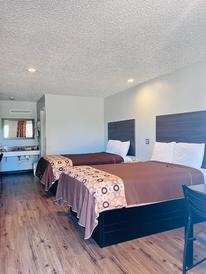 Luling Coachway Inn מראה חיצוני תמונה
