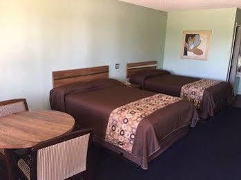 Luling Coachway Inn מראה חיצוני תמונה