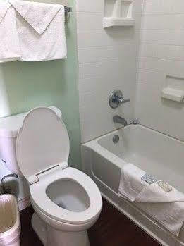 Luling Coachway Inn מראה חיצוני תמונה